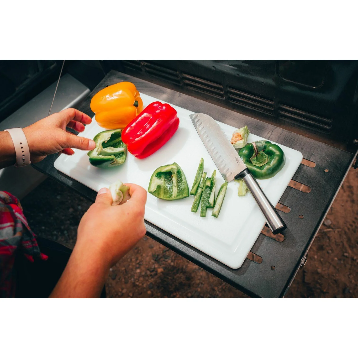 Pyro Camp Fire Pit + Grill Kit - Image 15